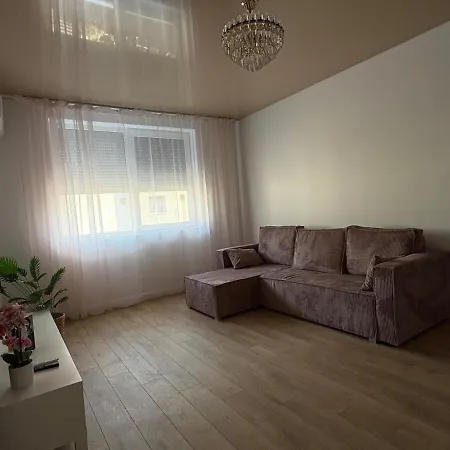 Blue - Neversea - Old Town Apartment *