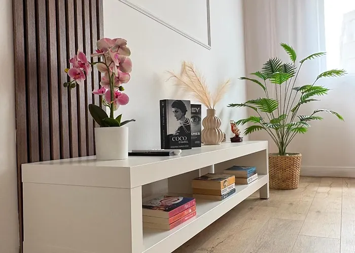 Blue - Neversea - Old Town *