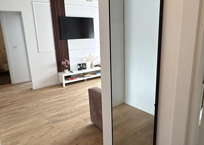 Blue - Neversea - Old Town アパート